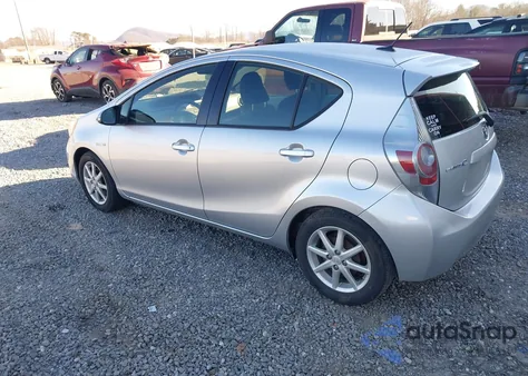 2012 Toyota Prius C Three z USA, uszkodzony, nr VIN JTDKDTB33C1017332